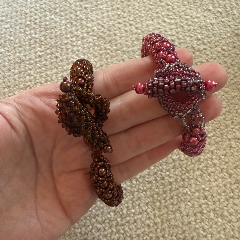 Handmade Brown & Berry Pink Beaded Bracelets Set of 2 Boho Stretch - Picture 3 of 4